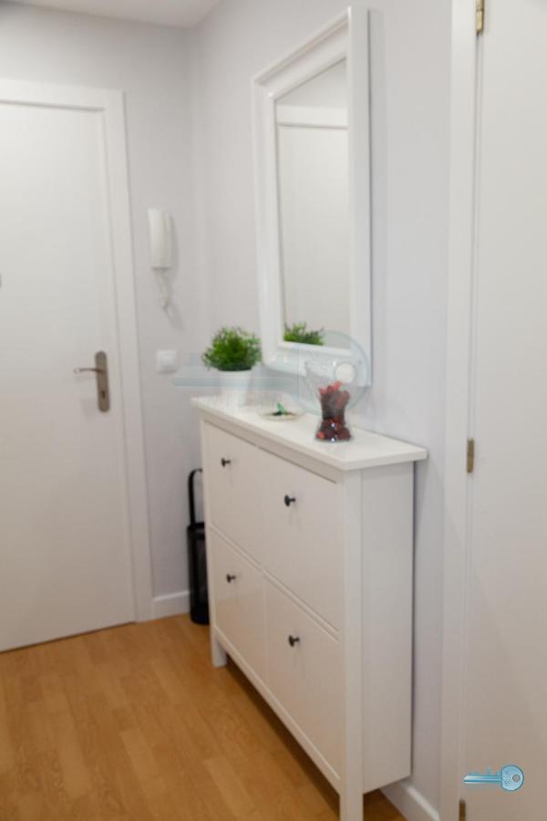 Piso Centrico Y Moderno En Logrono Vivienda De Uso Turistico Logroño Exterior foto
