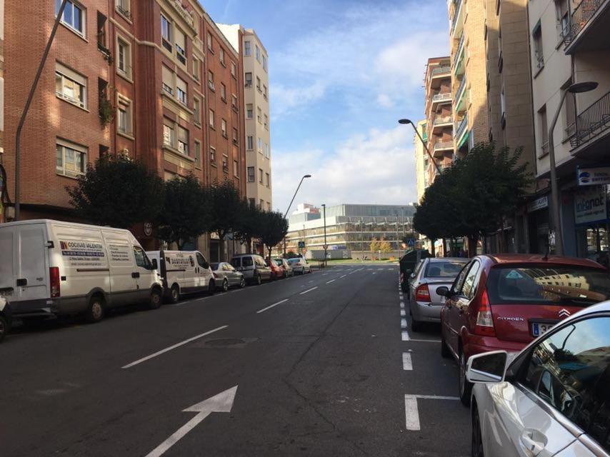 Piso Centrico Y Moderno En Logrono Vivienda De Uso Turistico Logroño Exterior foto